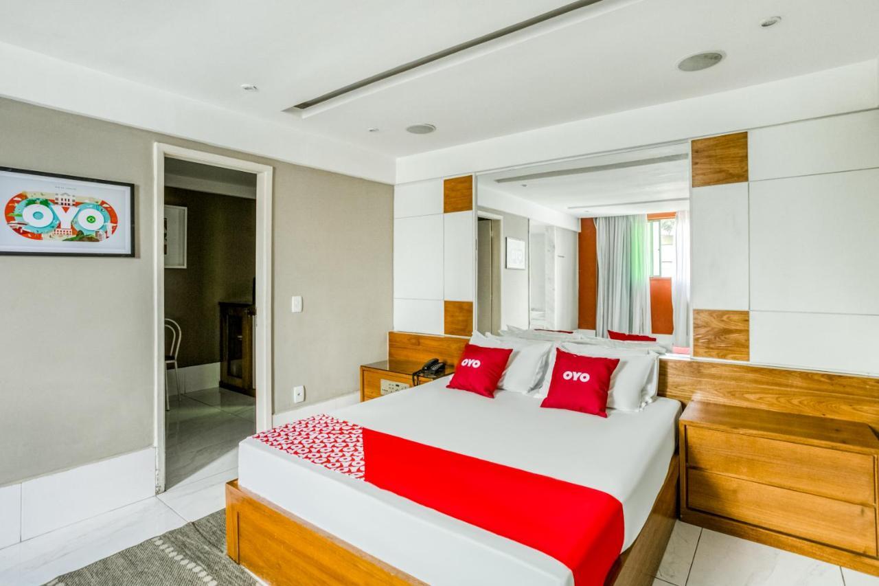Oyo Nobs Hotel, Сан-Жуан-ди-Мерити Экстерьер фото