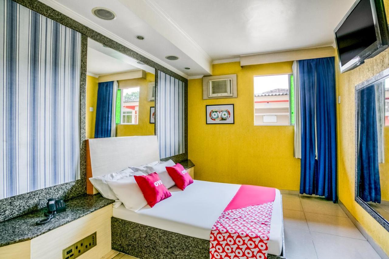 Oyo Nobs Hotel, Сан-Жуан-ди-Мерити Экстерьер фото